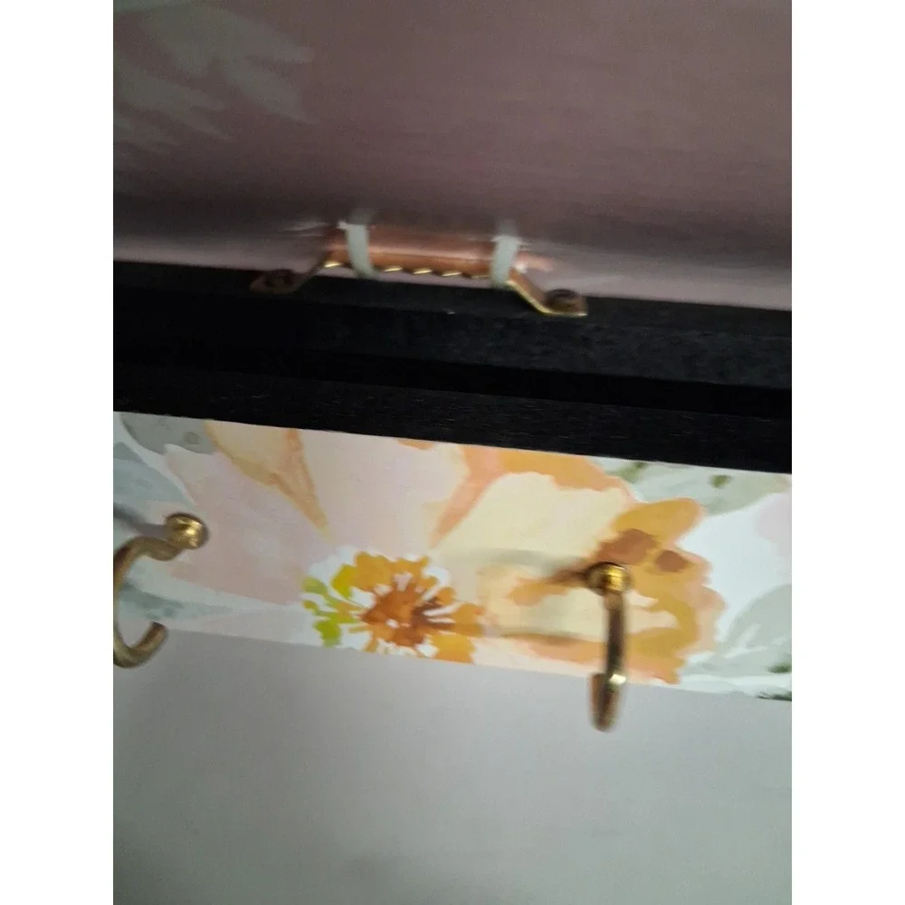Floral Jewelry Holder/Organizer Wall Mounted 17-3/4 x 1-1/2 inches w/ 9 Hooks